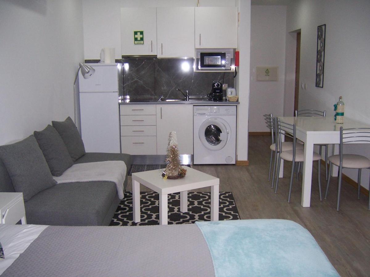 Nc Apartamentos Braganca Luaran gambar